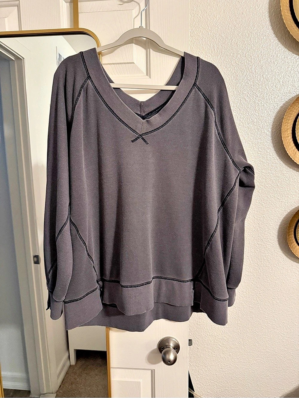 aerie Oversized V-Neck Waffle Sweatshirt Gray Large